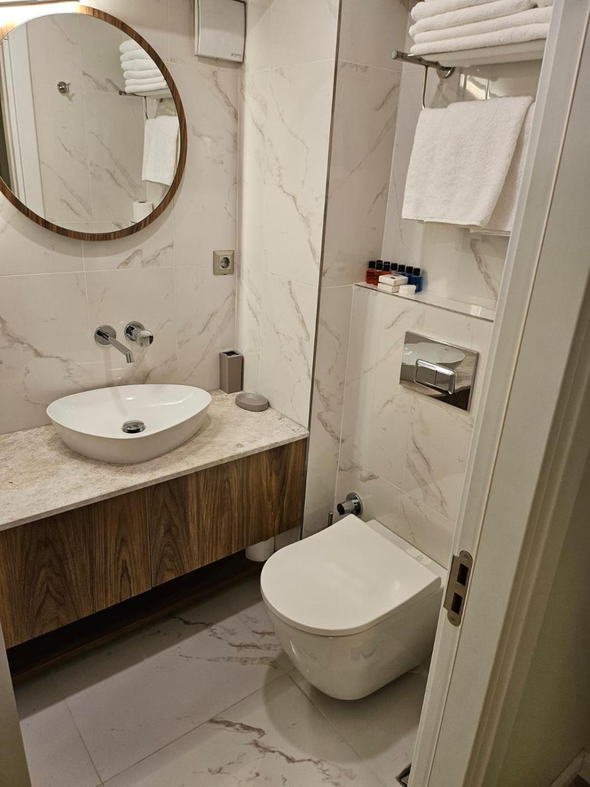 Iris Han Hotel Istanbul Ngoại thất bức ảnh